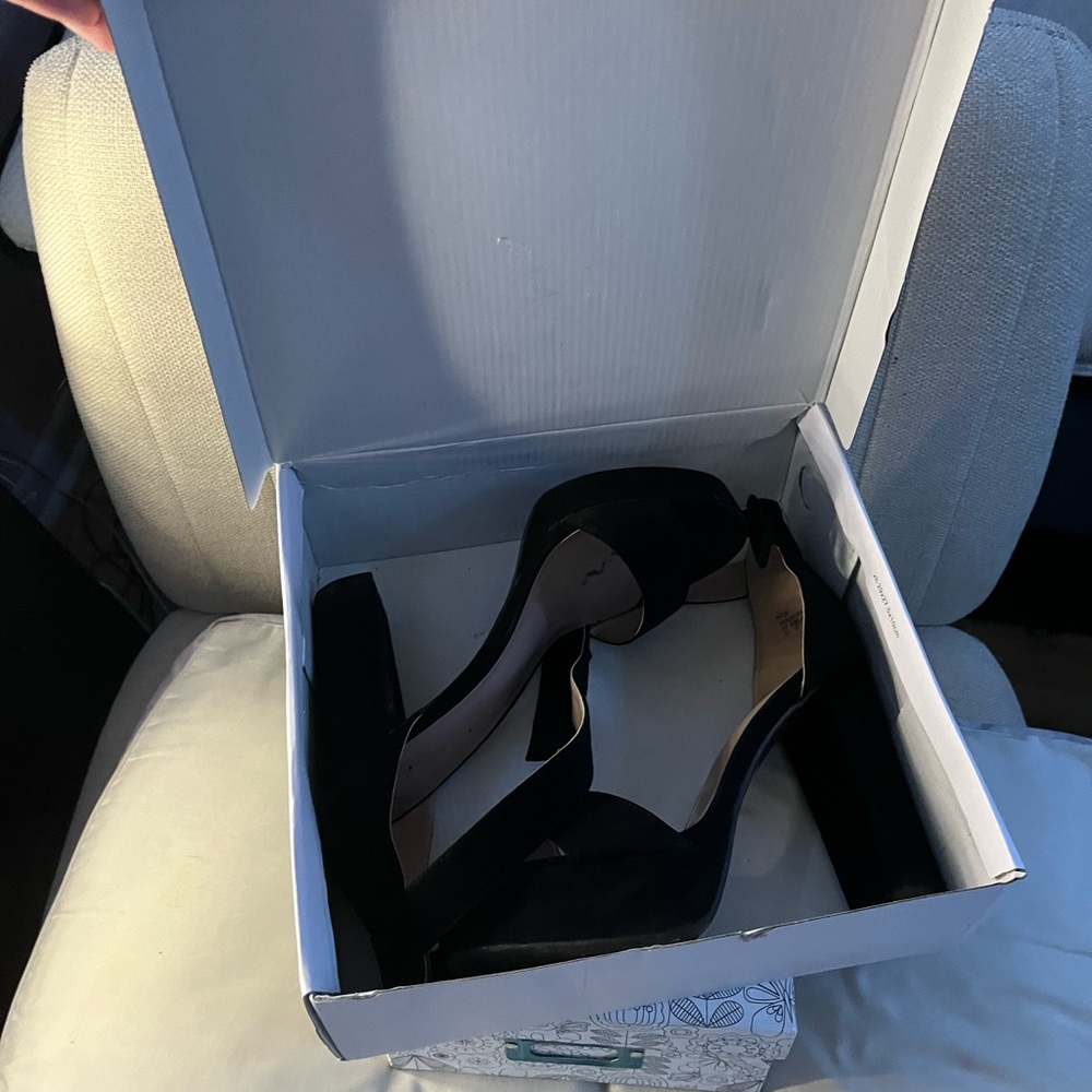 Dream pairs black heel